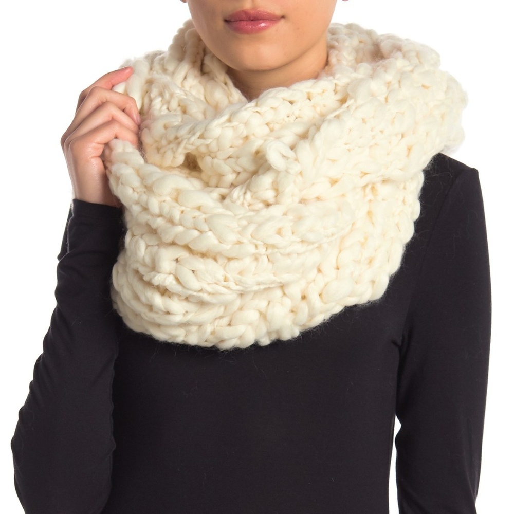 Free People Dreamland Chunky Knit Infinity Scarf
